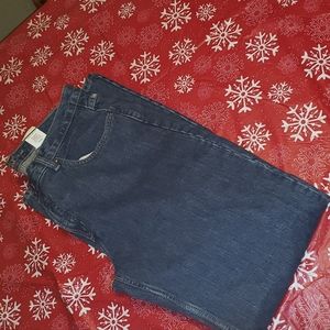 Cruel girl NWT 17 LONG SLIM LOW RISE JEANS